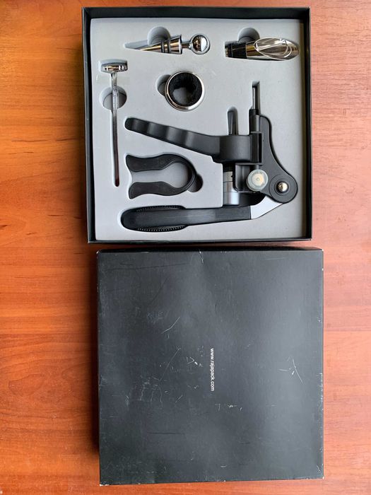 Подарочный винный набор 2 вида