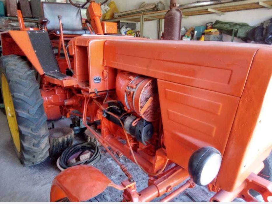 Продам трактор т-25 ( с кабиной )