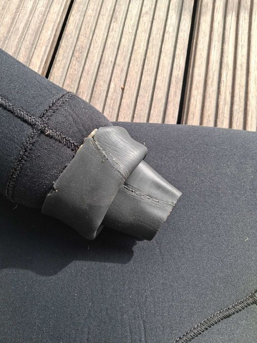 Pianka nurkowa pół-sucha 7mm
