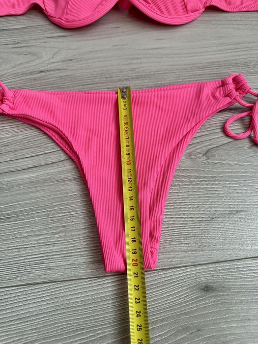 Купальник стильний 36 розмір