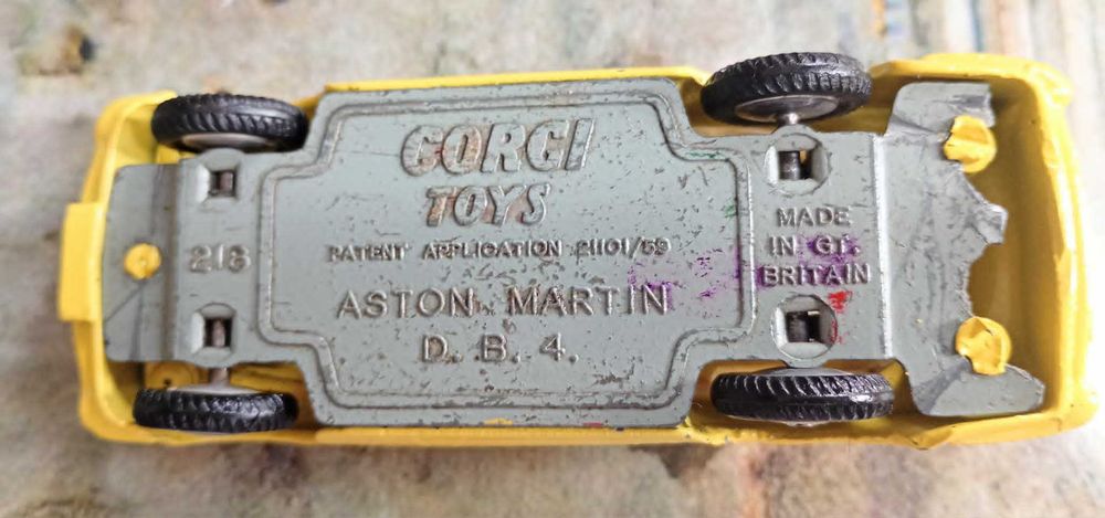 Aston Martin D.B.4 Corgi Toys escala 1/43, 1959