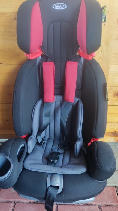 Fotelik samochodowy Graco 9-18kg i 15-36kg