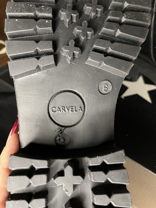 Жіночі зимові чоботи Carvela, 37 р.