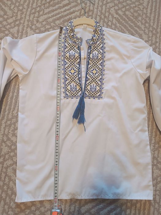 Продам вишиванку на хлопчика