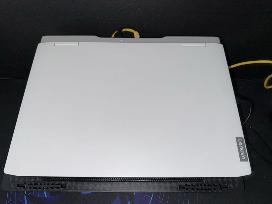 Lenovo IdeaPad Gaming 3 15IAH7 / i5-12450H / RTX 3060 6GB / 16GB RAM / SSD 512GB
