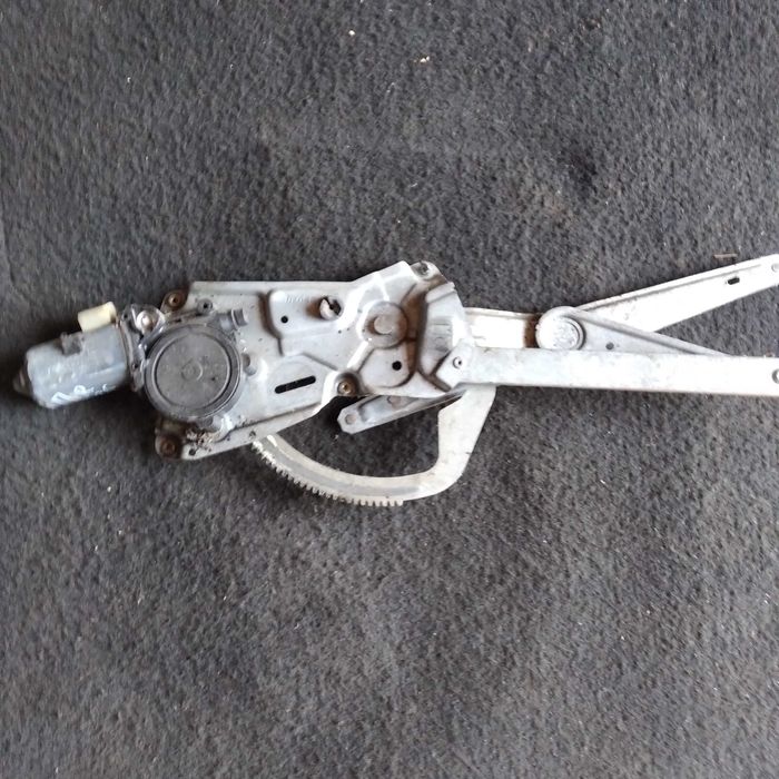 Електросклопідйомники Мерседес 210