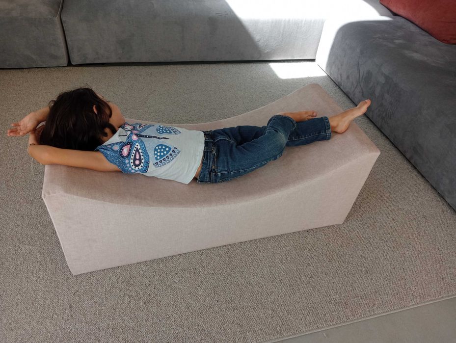 Sofá-baloiço para criança