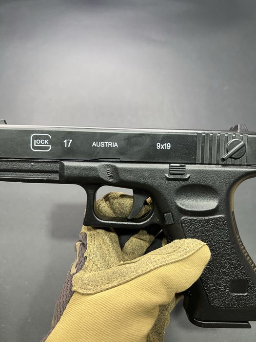 Топовий металевий пістолет Глок 17 - модель C15A (іграшка)