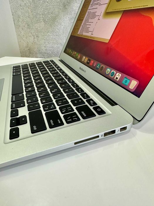 MacBook Air 13 Retina, Intel i5, 4Gb RAM, SSD 250Gb | Читайте опис!