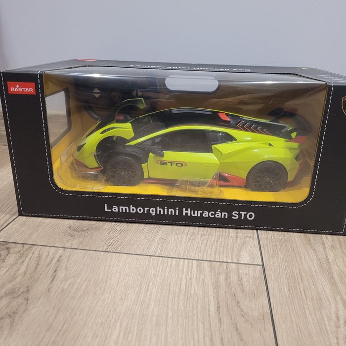 Rastar Lamborghini Huracan STO samochód zdalnie sterowany
