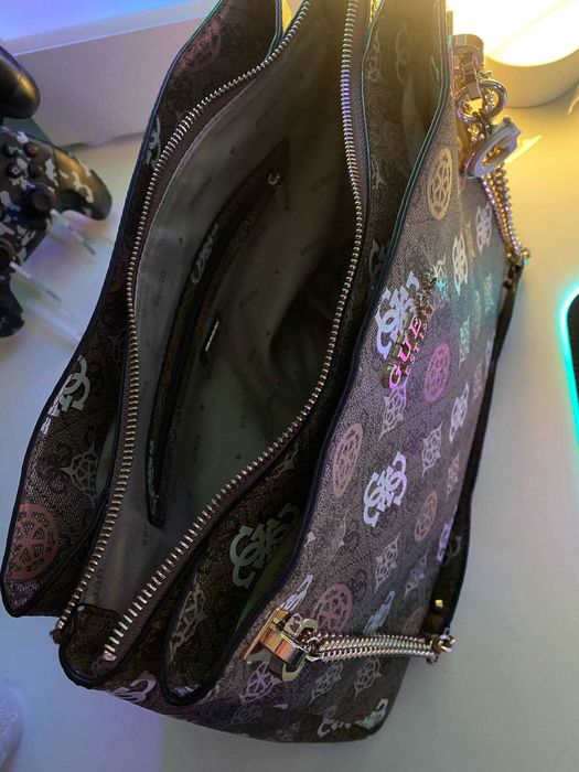 Torebka Guess nowa bez metki