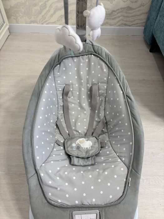 Крісло-шезлонг 2 в 1 Ingenuity Cuddle Lamb