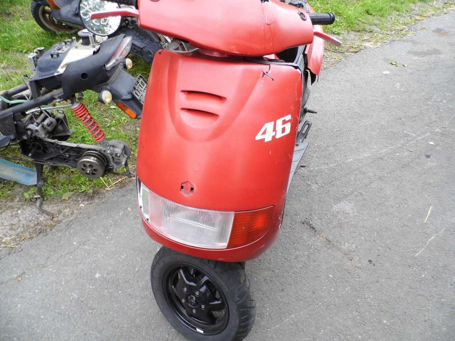 PIAGGIO SFERA 50 czesci silnik lampa gaznik cewka licznik lagi koło
