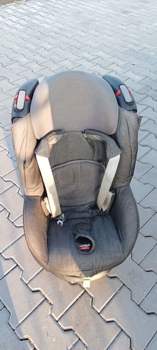 Bezwypadkowy fotelik samochodowy Maxi Cosi Tobi 9-18 kg