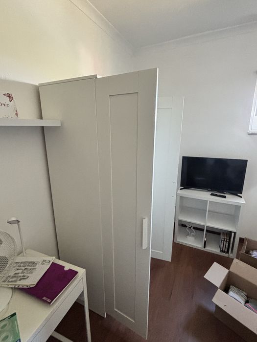 roupeiro ikea brimnes