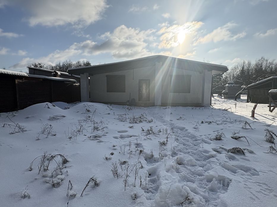 Готовий будинок  з виходом до лісу! Здвижівка! 20 соток