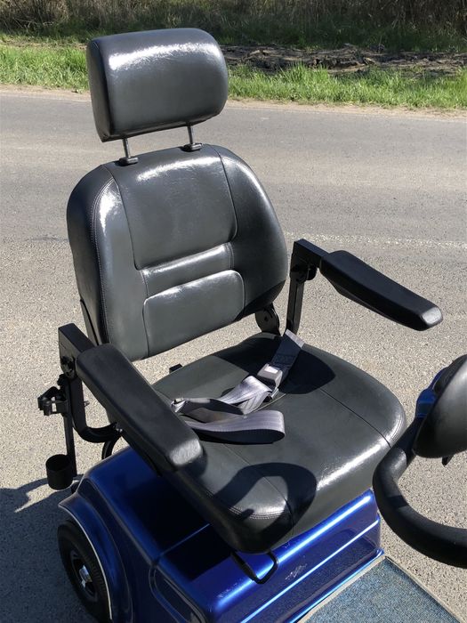 Wózek /skuter inwalidzki / dla seniora nowe akumulatory !!