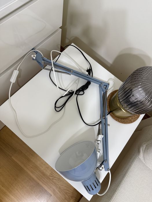 Krzesło loberget , dywan langsted , stolik lack, lampy ikea wyprzedaż!