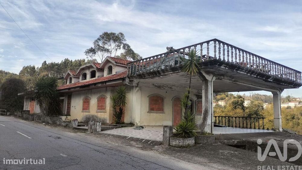 Casa / Villa T3 em Lordelo