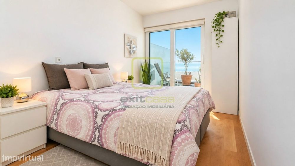 Apartamento T3 primeira linha de mar!