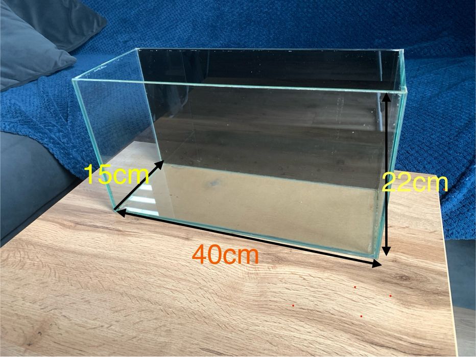 Akwarium 13L z lampą i pokrywa