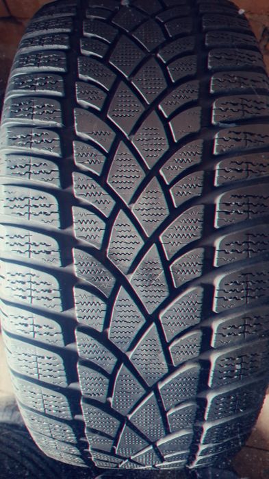 продам шини 255 45 18 Dunlop SP 3D в гарному стані. 4 шини