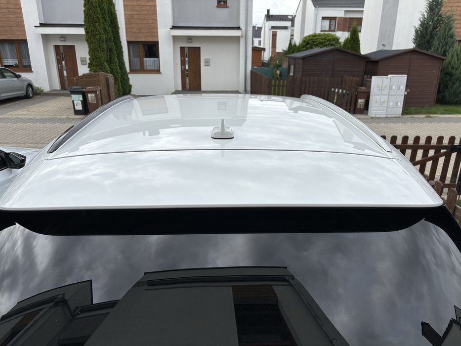 Spiler - Audi Q5 80a FV 2021 kolor bialy ibis  zwykly (nie s-lIne)