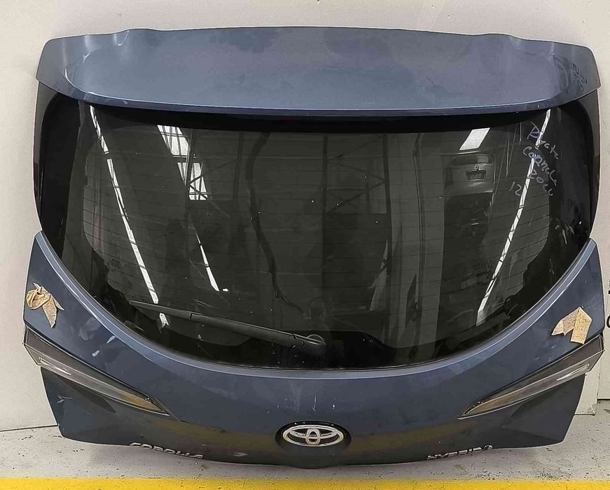 Porta / Tampa da Mala - TOYOTA COROLLA três volumes