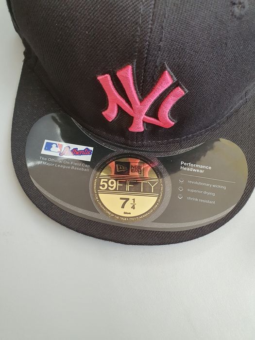 Czapka NEW ERA 59FIFTY New York Yankees Black x Strawberry no