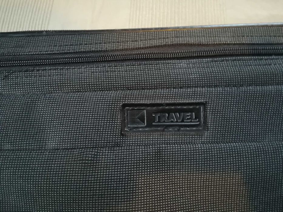 Walizka materiałowa na kółkach Travel