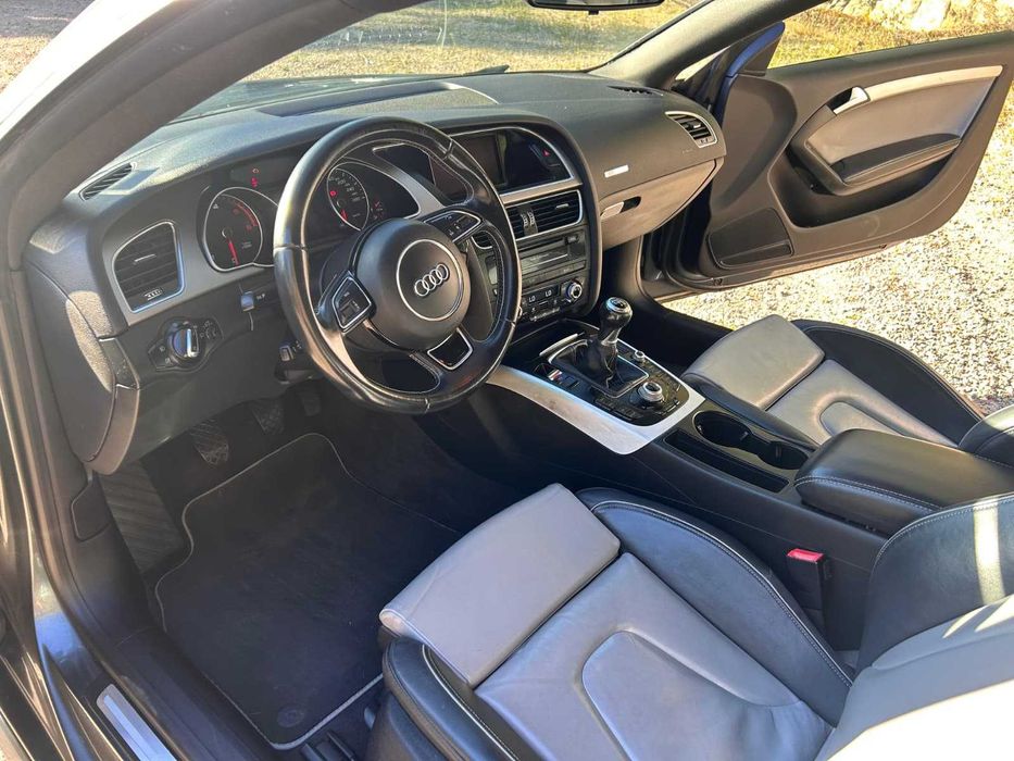 Audi A5 2.0TDI S-line
