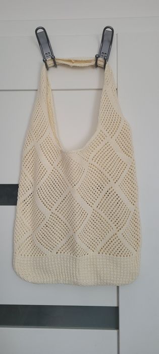 Kremowa torba szydełkowa