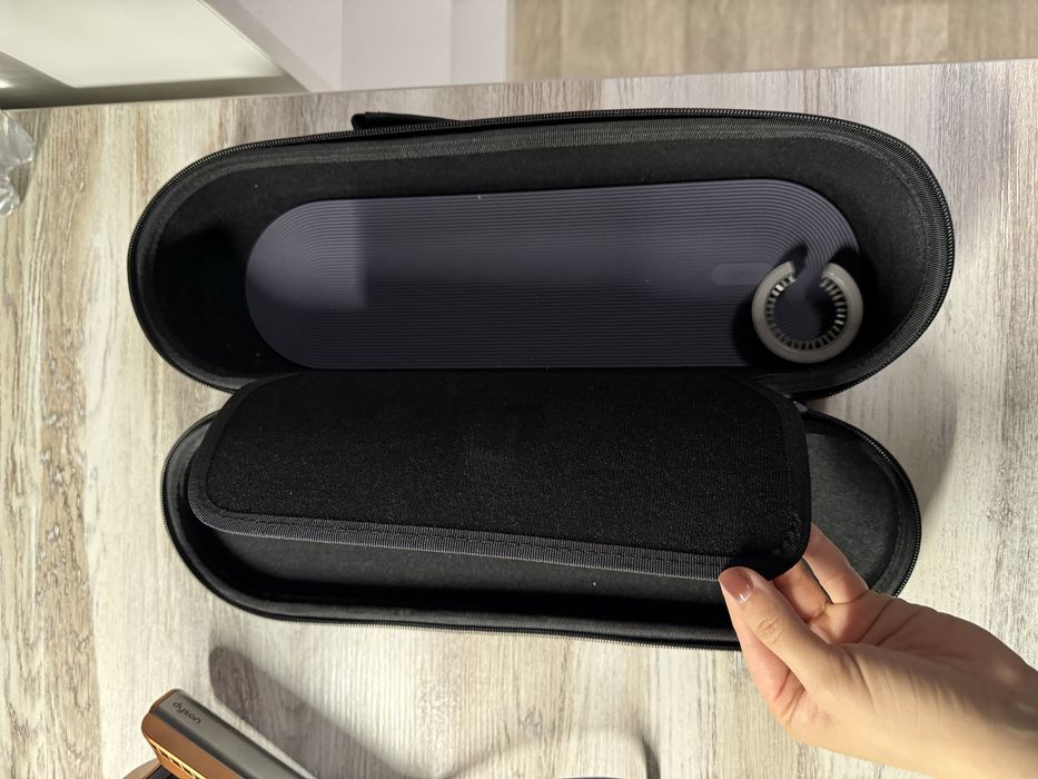 Вирівнювач волосся Dyson Airstrait