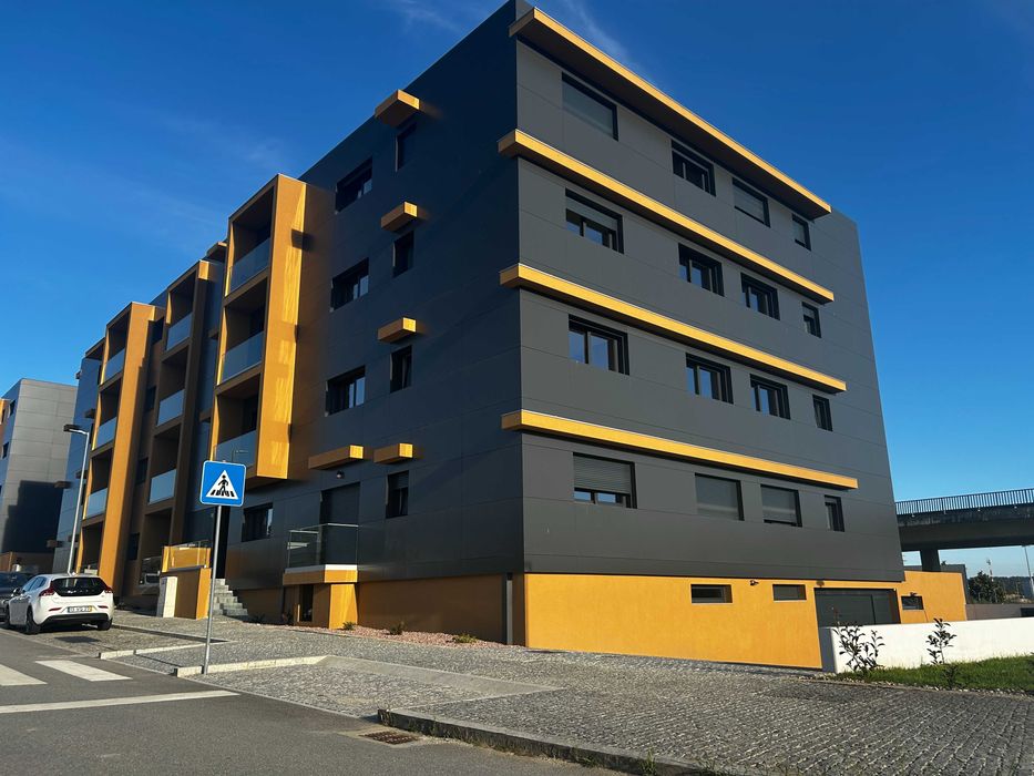 Novo Apartamento T2 Alugo Nine