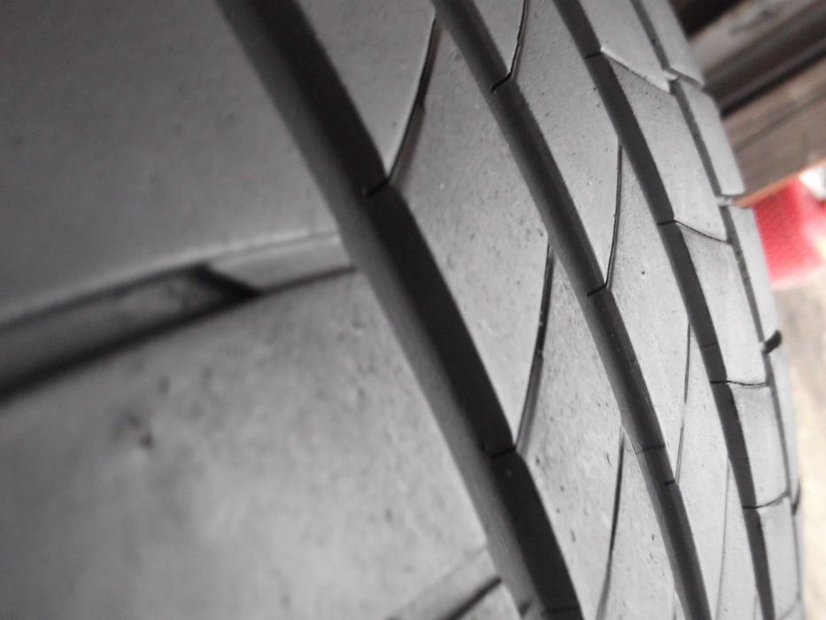 Opony 255/45/18 Bridgestone 2szt