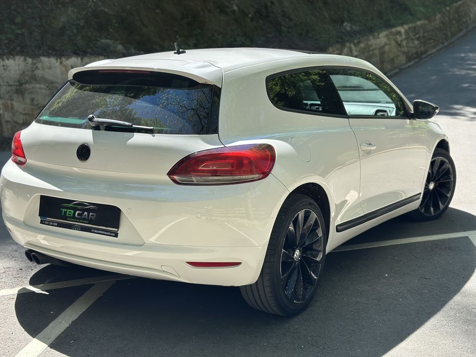 VW scirooco 2.0 TDi look R