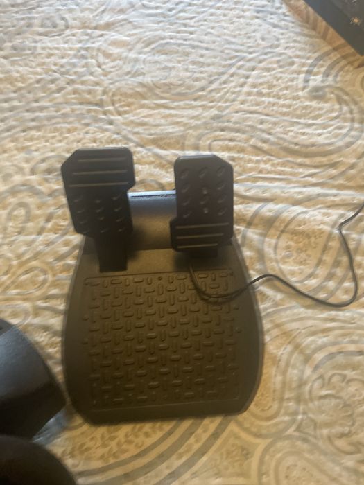 Vendo volante usado duas vezes