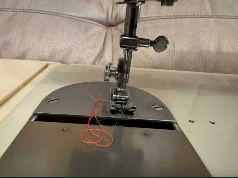 Máquina de costura