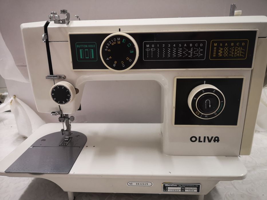 Lote 9 máquinas de costura