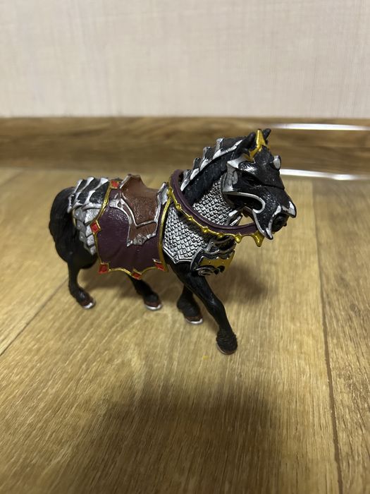 Лошадь Schleich