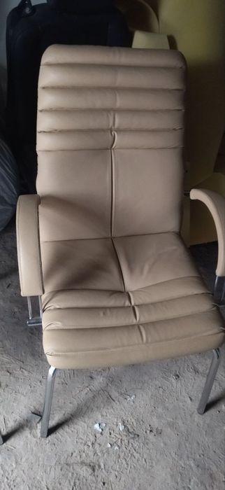 Продам кресло в гарному стані!