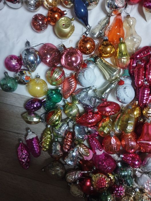 Искусственные новогодние елки дождик Дед мороз игрушки новогодние СССР