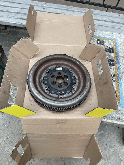 Демфер маховик октавія а7 octavia a7