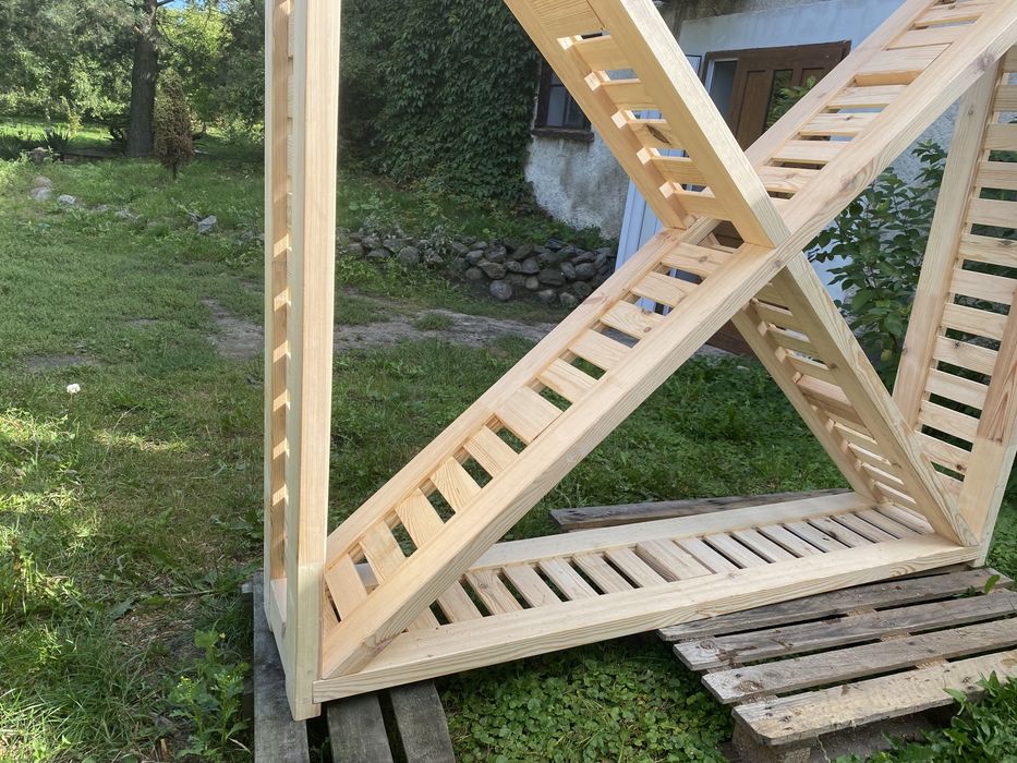 Regał stojak na drewno opałowe polana 2x1,8m