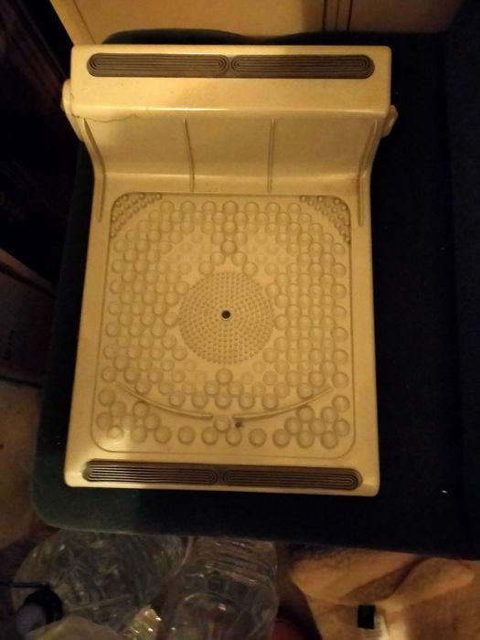 Máquina massagem e lavar pés com massagem
