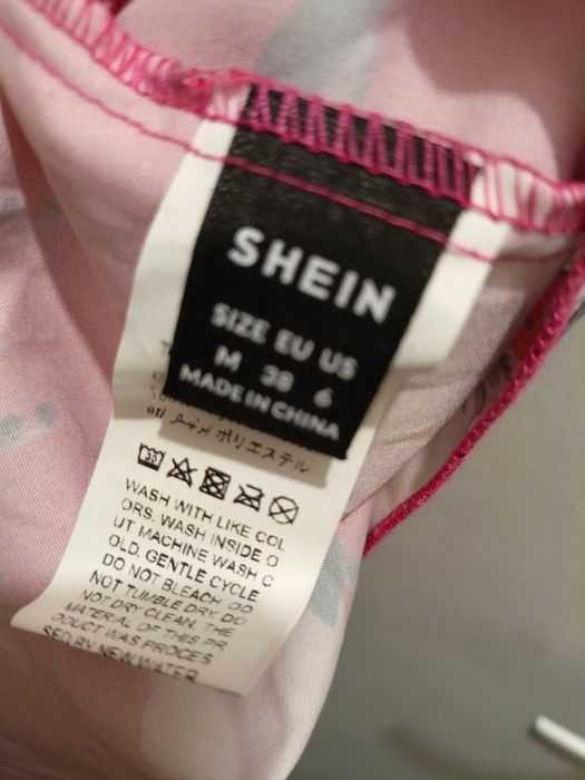 Shein: bluzka w róże 38