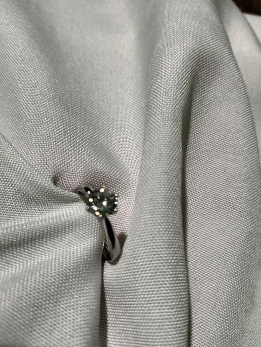 Pierścionek z Moissanitem diamentem syntetycznym 1ct
