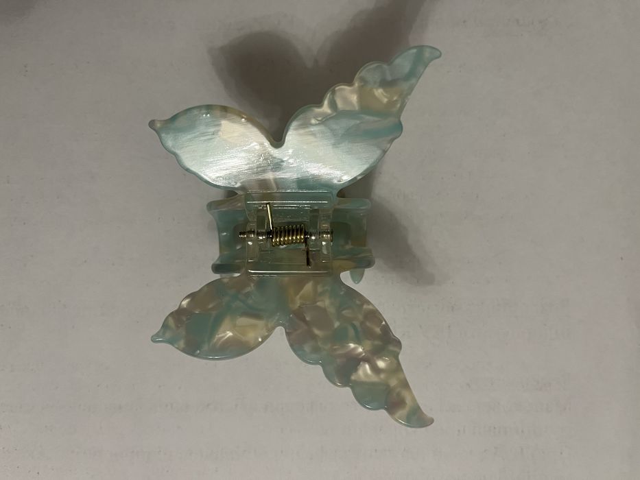 Новая заколка бабочка голубая