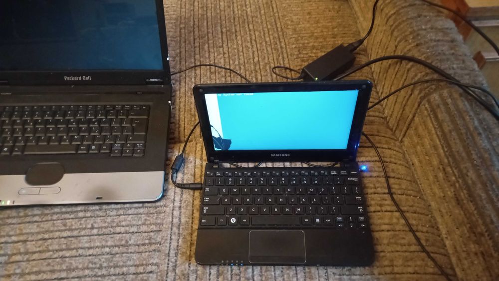 Laptopy Samsung nc110 packard bell hp uszkodzone