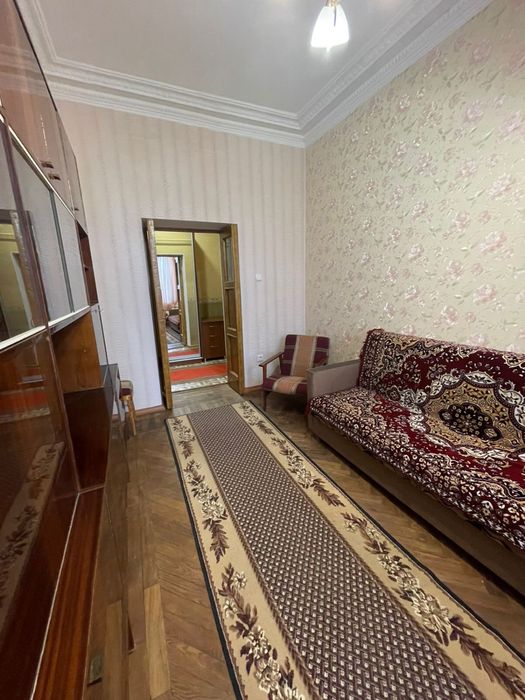 Здаю  2к квартиру на Соборній